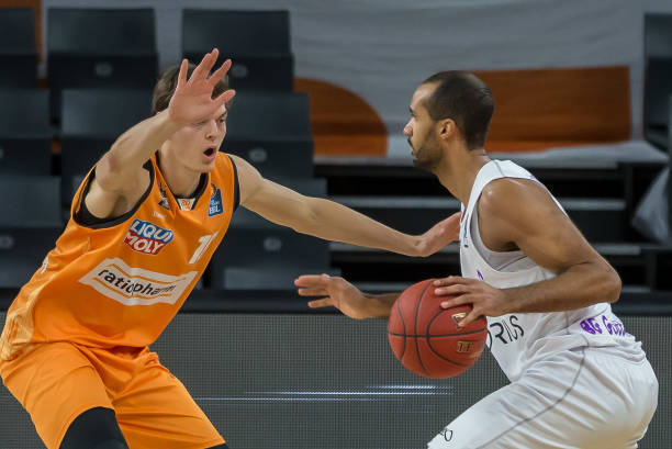 更是与赛事 更是与赛事